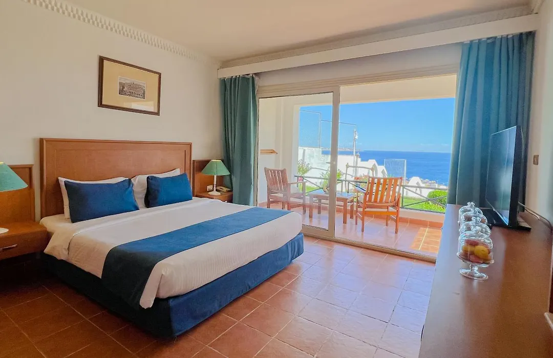 Club Reef Resort & Spa-1